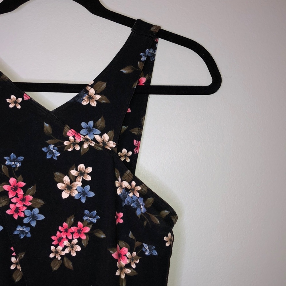 💐Semi-high neck floral dress💐